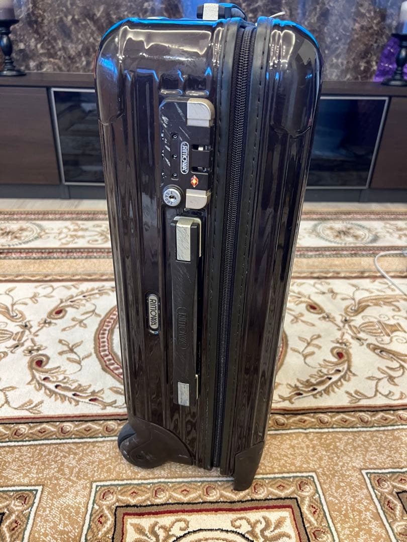 リモワ　スーツケース　2輪　サルサデラックス