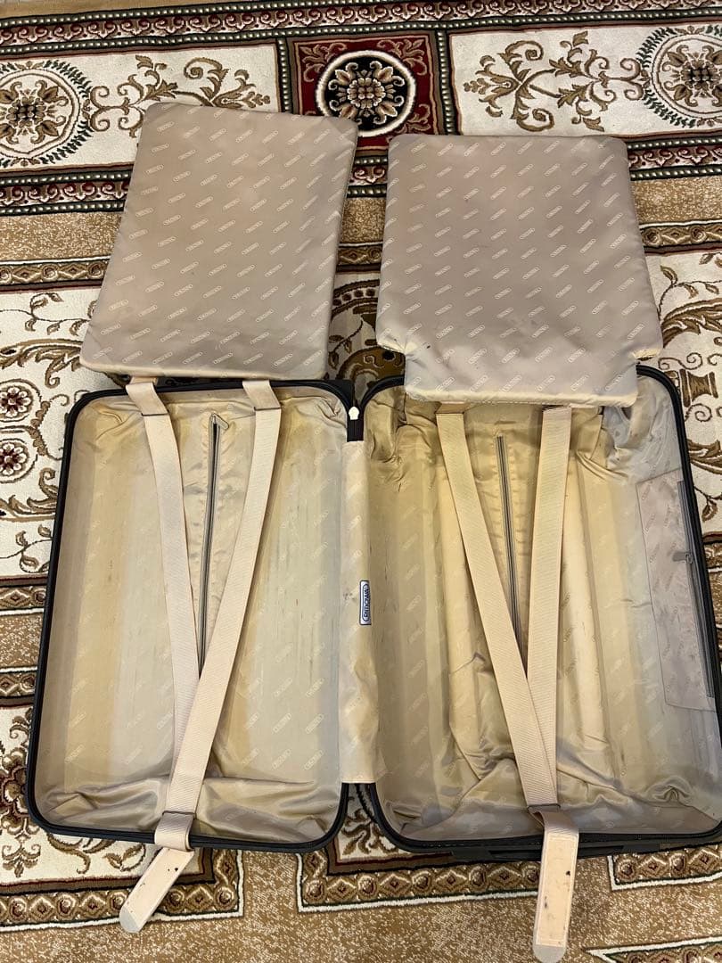 リモワ　スーツケース　2輪　サルサデラックス