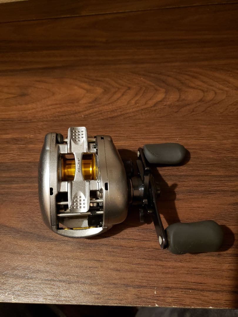 中古良品シマノ 07メタニウムmg7右巻き