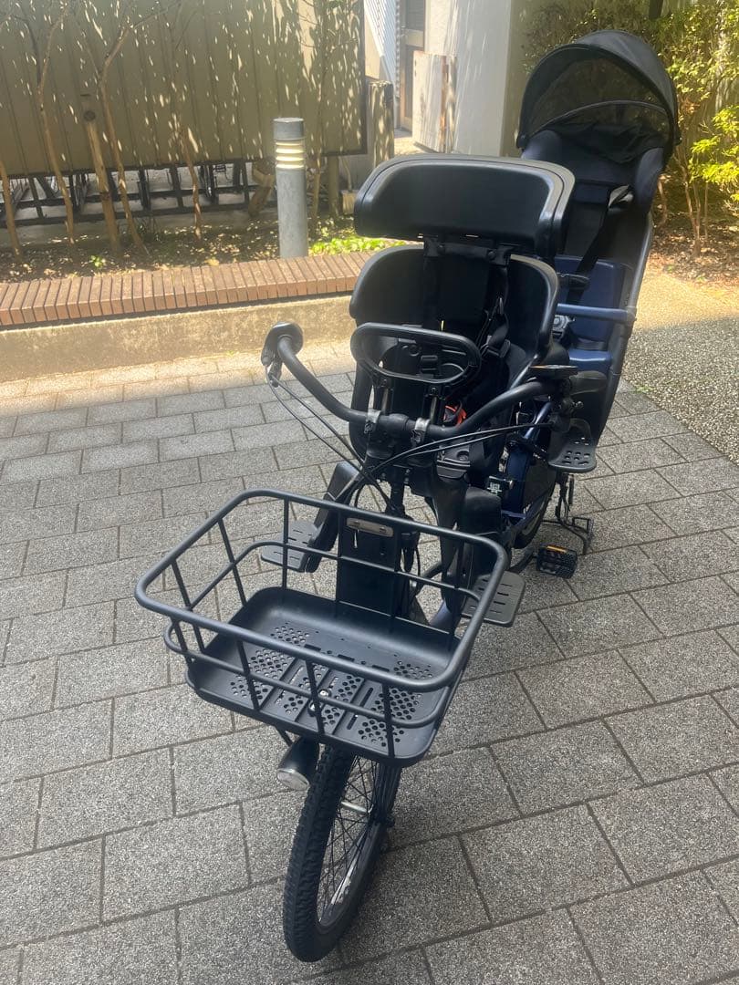 ギュットクルームRDX 2023年式 パナソニック　電動　20インチ　3人乗り