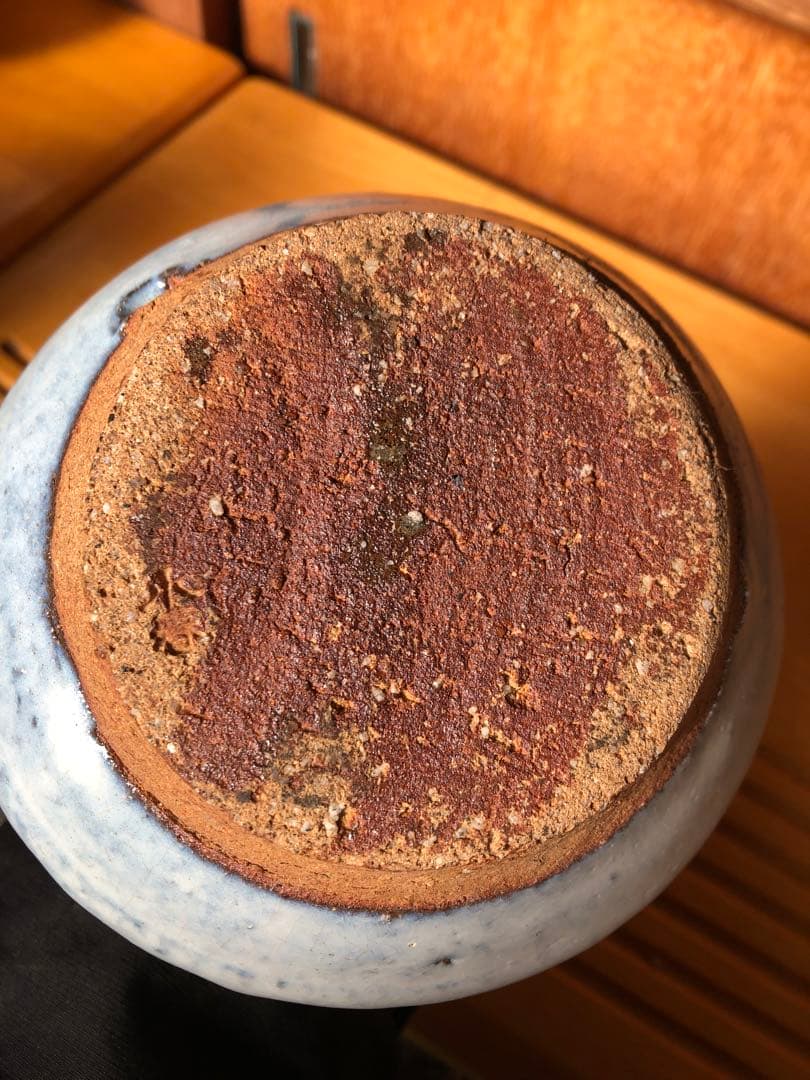 白 陶器 円錐形 花器