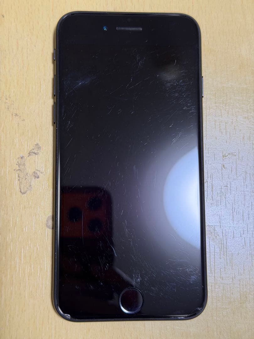 iPhone SE 第2世代 （SE2）64GB ブラック SIMフリー