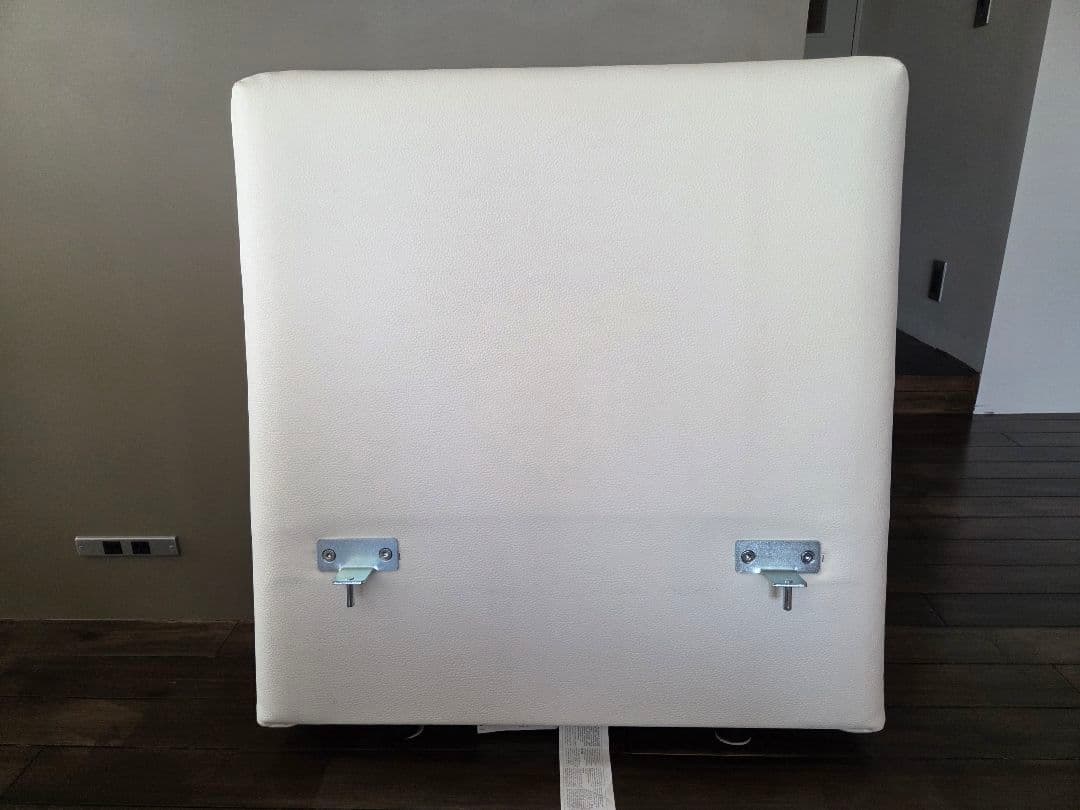 ヴァレントゥナVallentuna背もたれ（IKEA廃盤ソファベッドパーツ）