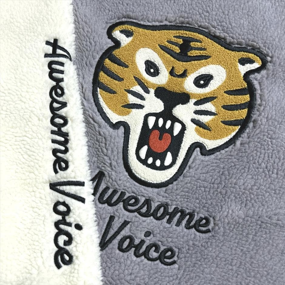 graniph】グラニフ オーサムタイガー ボアスタジアムジャンパー - メルカリ