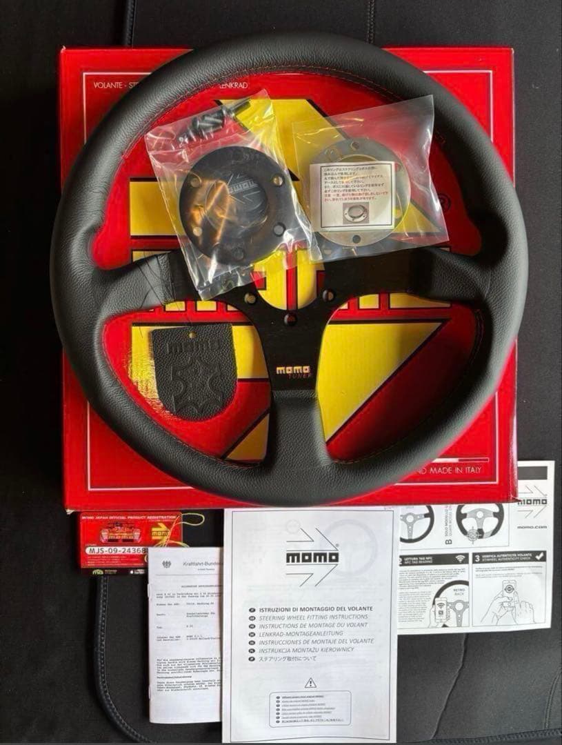 訳あり新品MOMOTUNERモモチューナーブラックスポーク35Φ 【日本正規品