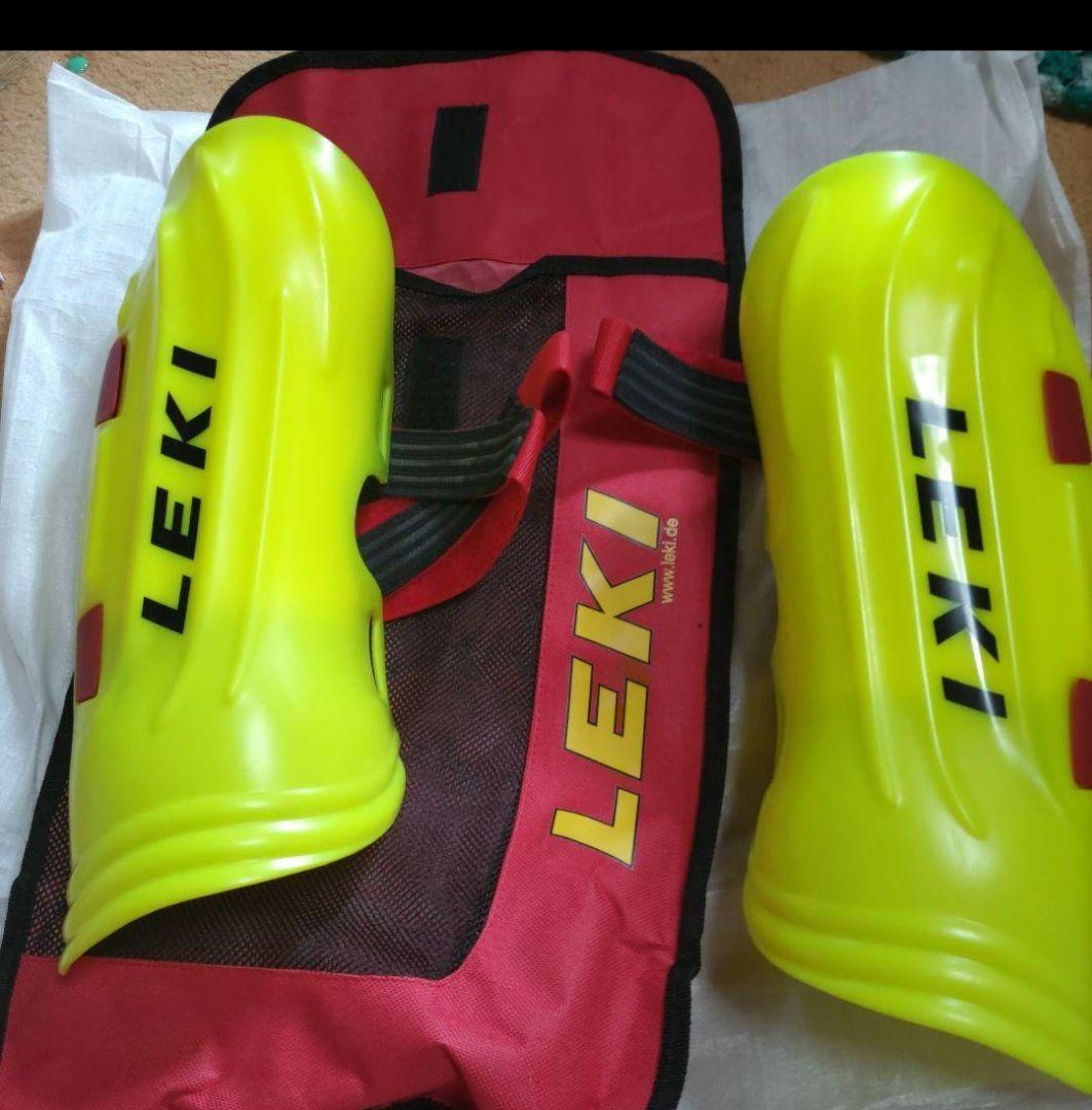 LEKI レキ レガース シンガード 長さ 真ん中で30cm位。