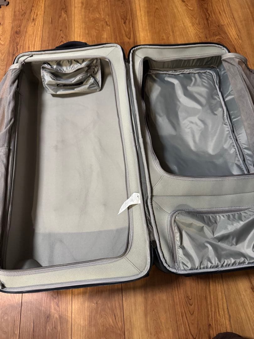 NIKE キャリーケース