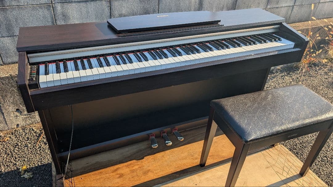 送料込みYAMAHA ARIUS 電子ピアノ YDP-J151R 06年製激美品