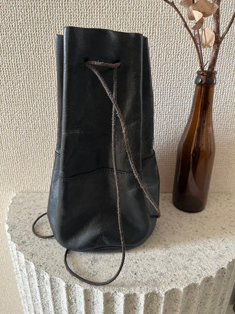 ARTS&CRAFTS ドローストリングバッグ 馬革 日本製黒ブラック巾着レザー