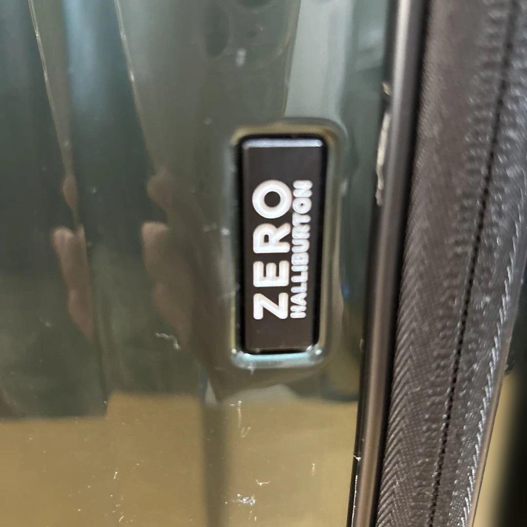 ゼロハリバートン ZRP-ZX Carry-On 32L 機内持ち込み