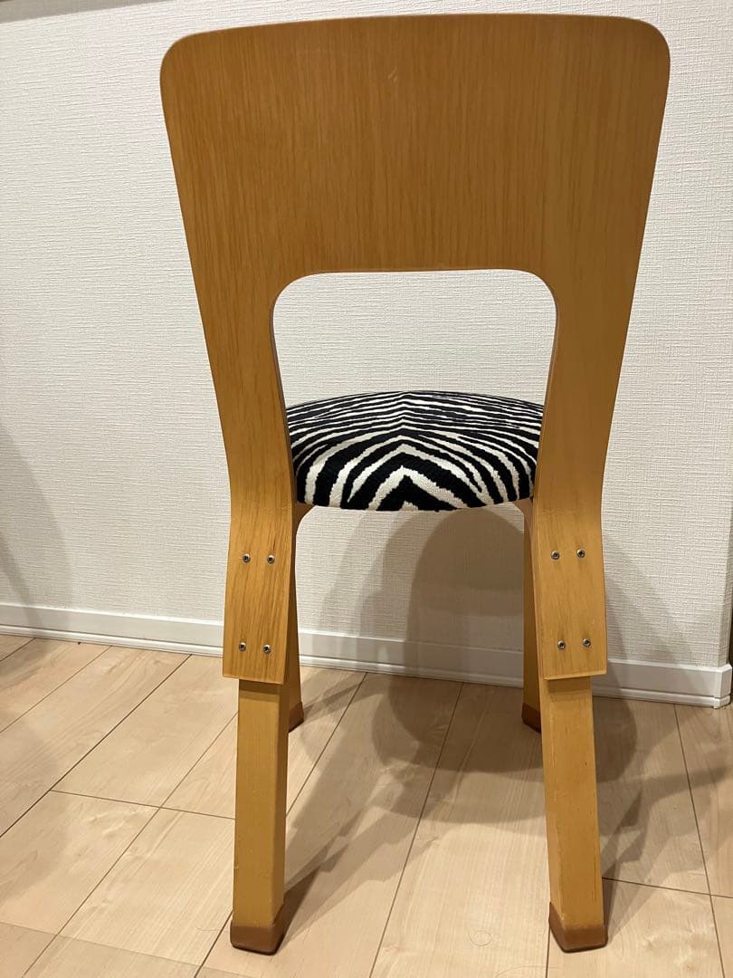 【Syuro】artec ゼブラ柄ダイニングチェア