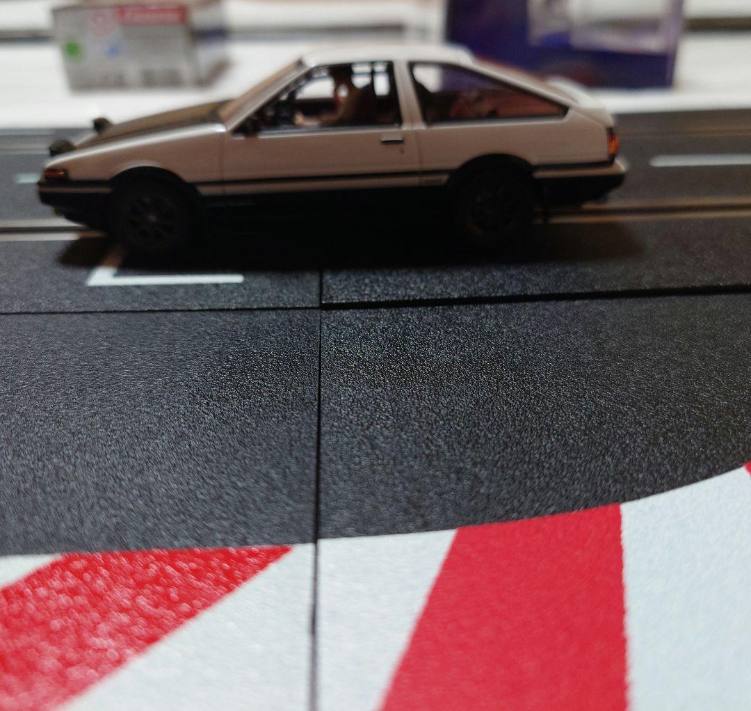 カレラデジタル①頭文字DスロットカーAE86②レーンチェンジオーバル