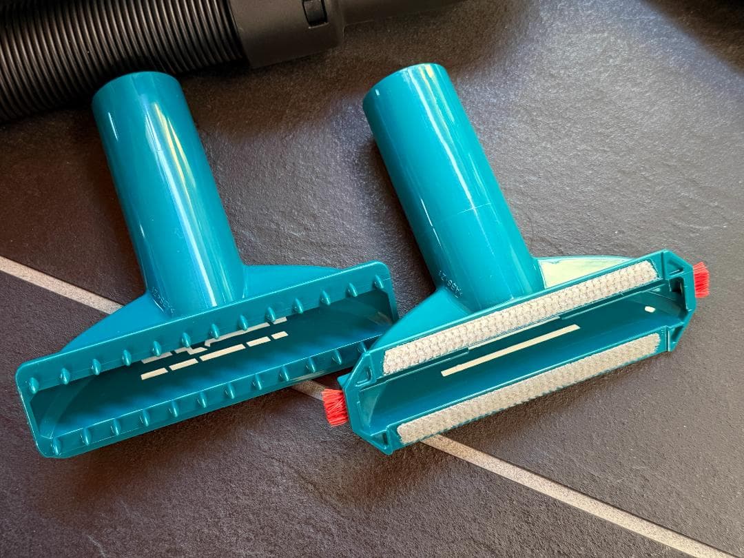 マキタ 充電式クリーナー CL184DZ (バッテリ・充電器別売) 未使用