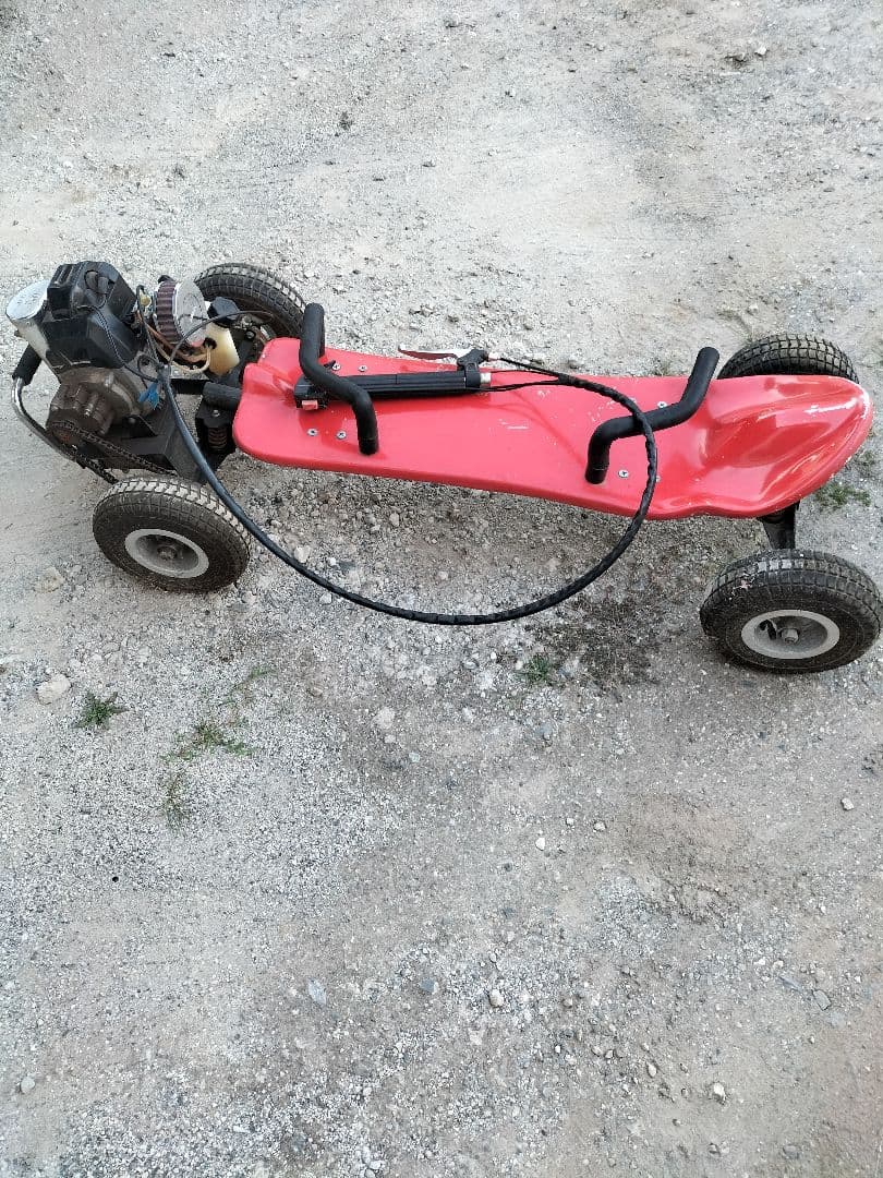 エンジン　スケボー