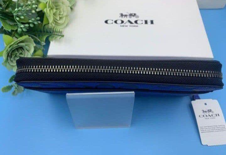 新品未使用コーチ長財布シグネチャーロングジップブルーレディースメンズ送料無料