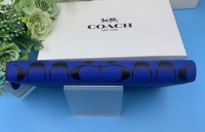 新品未使用コーチ長財布シグネチャーロングジップブルーレディースメンズ送料無料