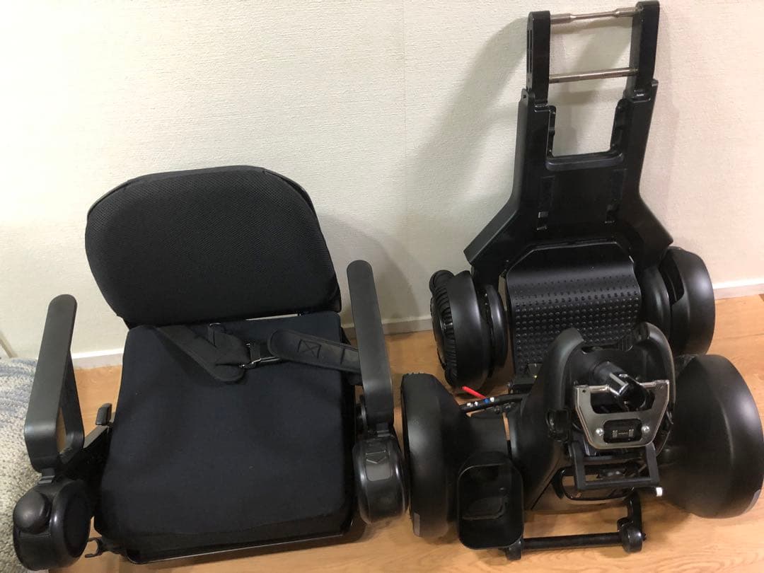 電動車椅子whill ウィル model c 美品