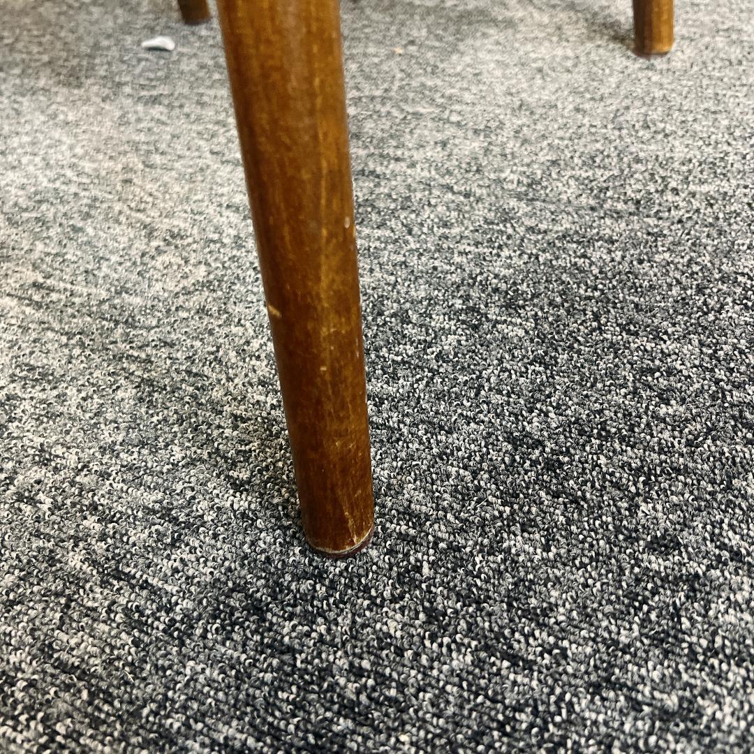 TON社　ウィンザーチェア　チェコ　正規品　曲げ木