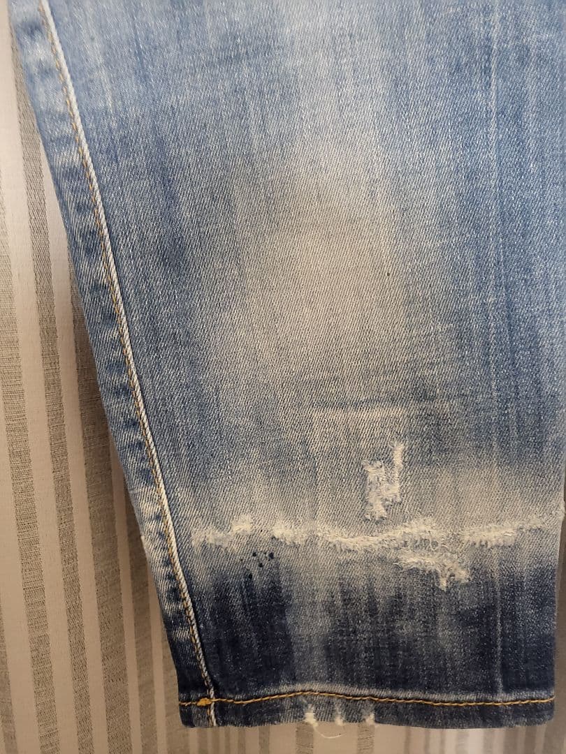 DSQUARED2 アニバーサリースーパーロウ　ディースクエアード　デニム