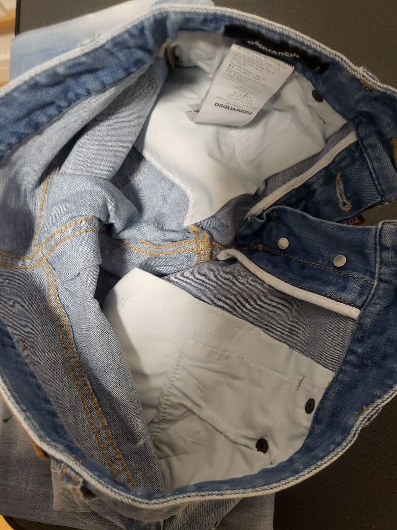 DSQUARED2 アニバーサリースーパーロウ　ディースクエアード　デニム