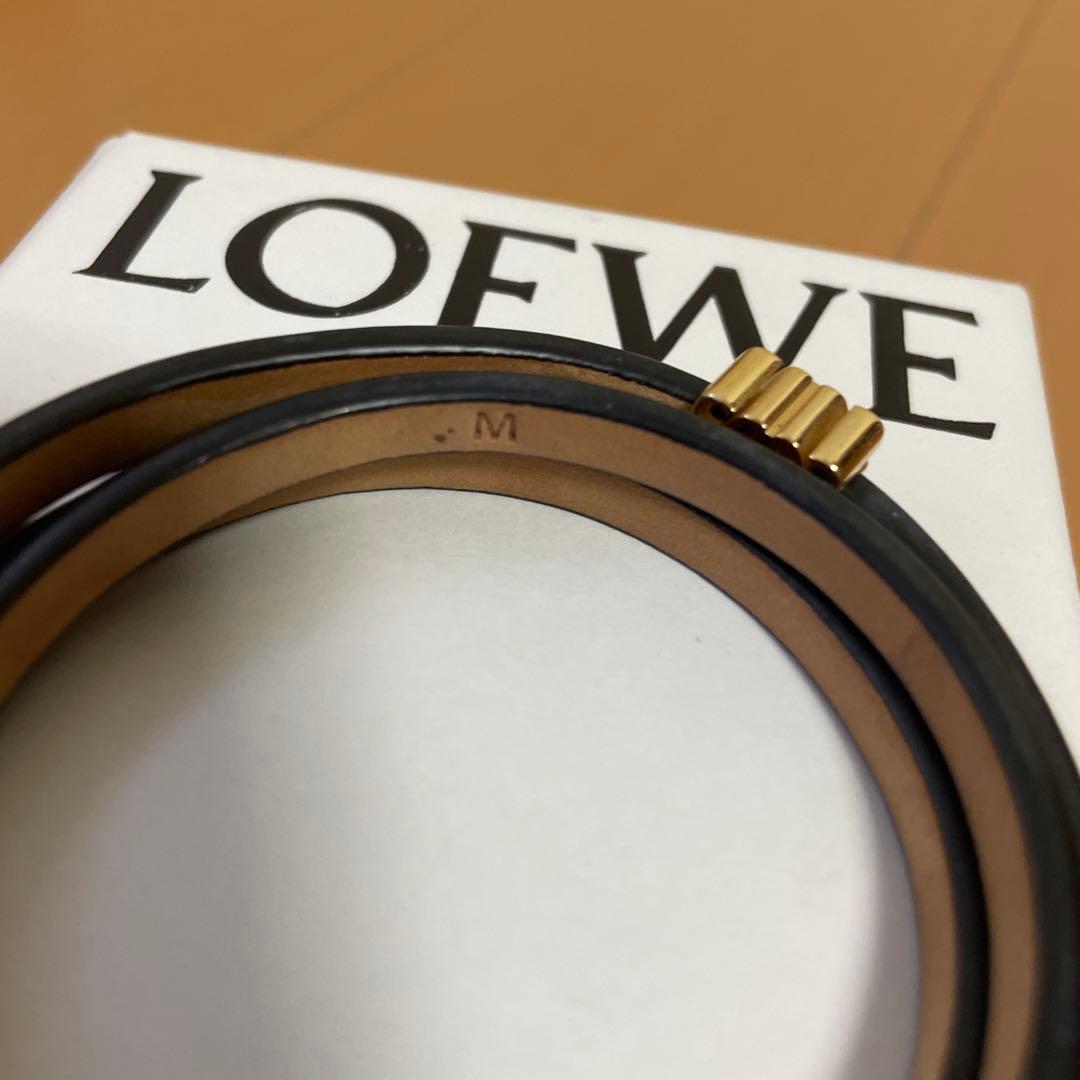 LOEWE ロエベツイストバングル　ブレスレット