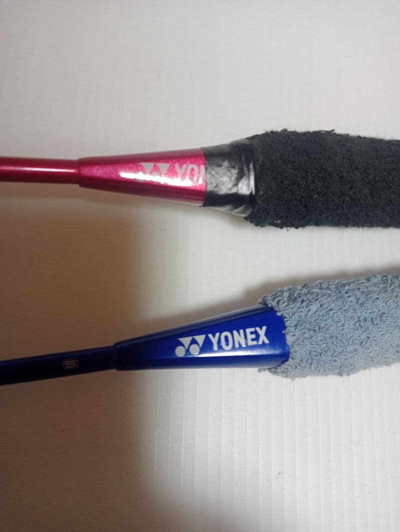 YONEX バドミントンラケット 2本セット ケース付き