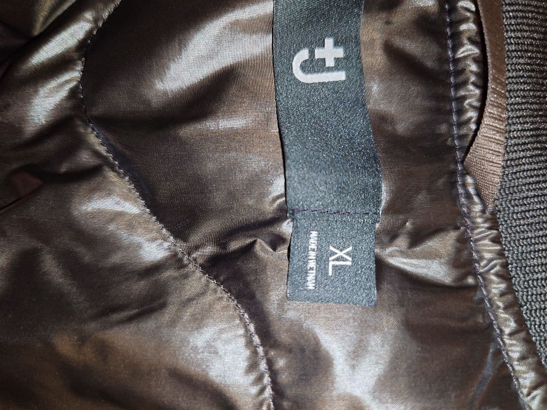 ユニクロ　+J復刻ハイブリッドダウンオーバーサイズMA1　XLサイズ グレイ