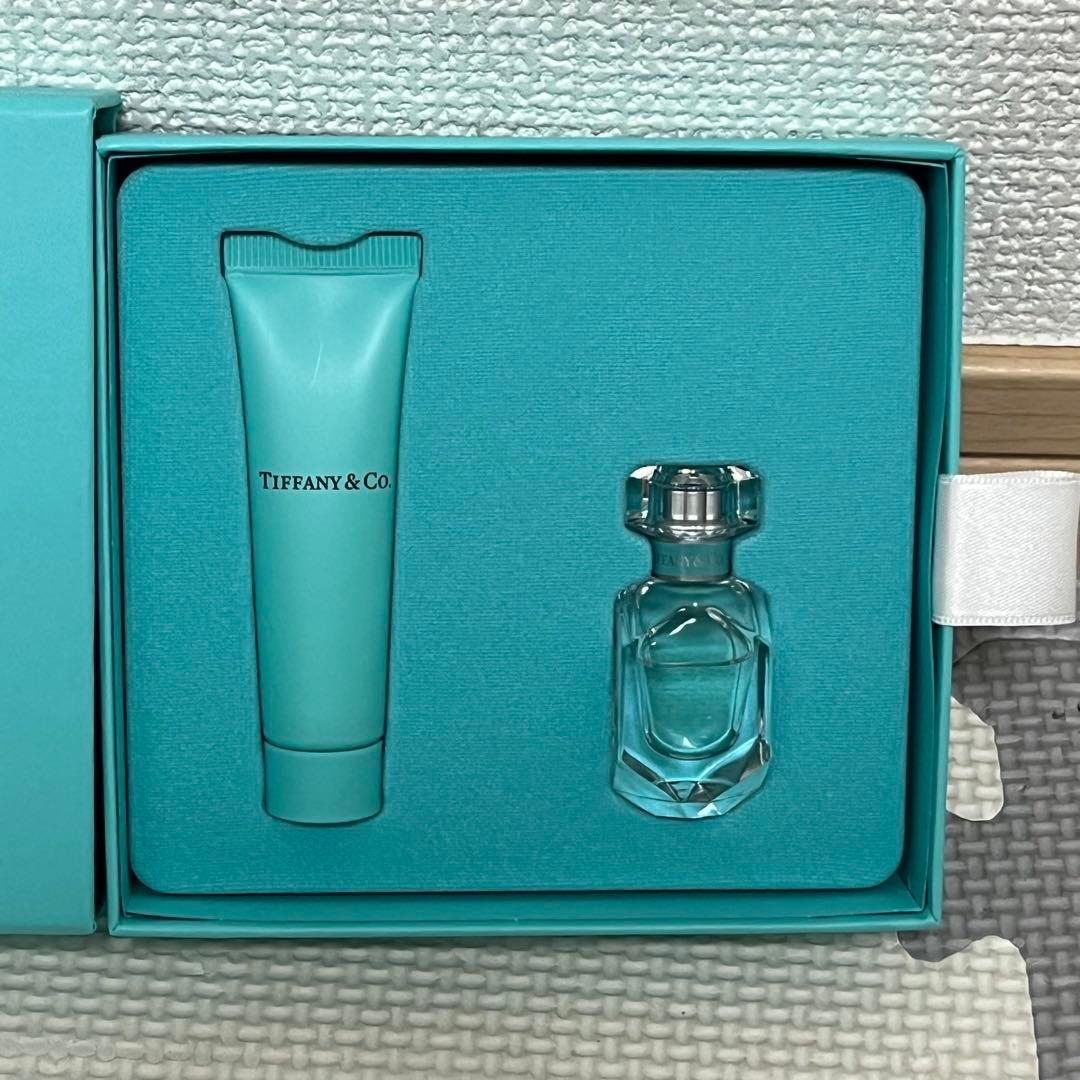 新品未使用】Tiffany ハンドクリーム＆オードパルファムセット - メルカリ