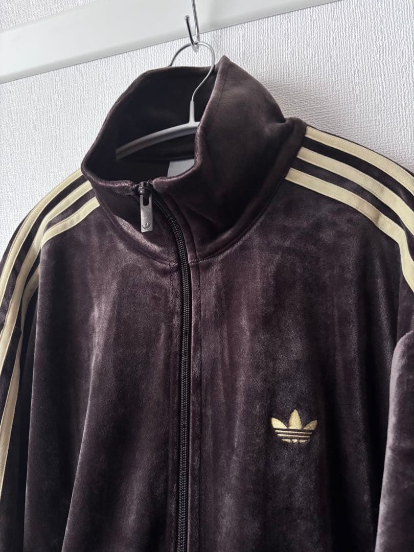 アディダス 「adidas Originals」ファイヤーバード ベロア