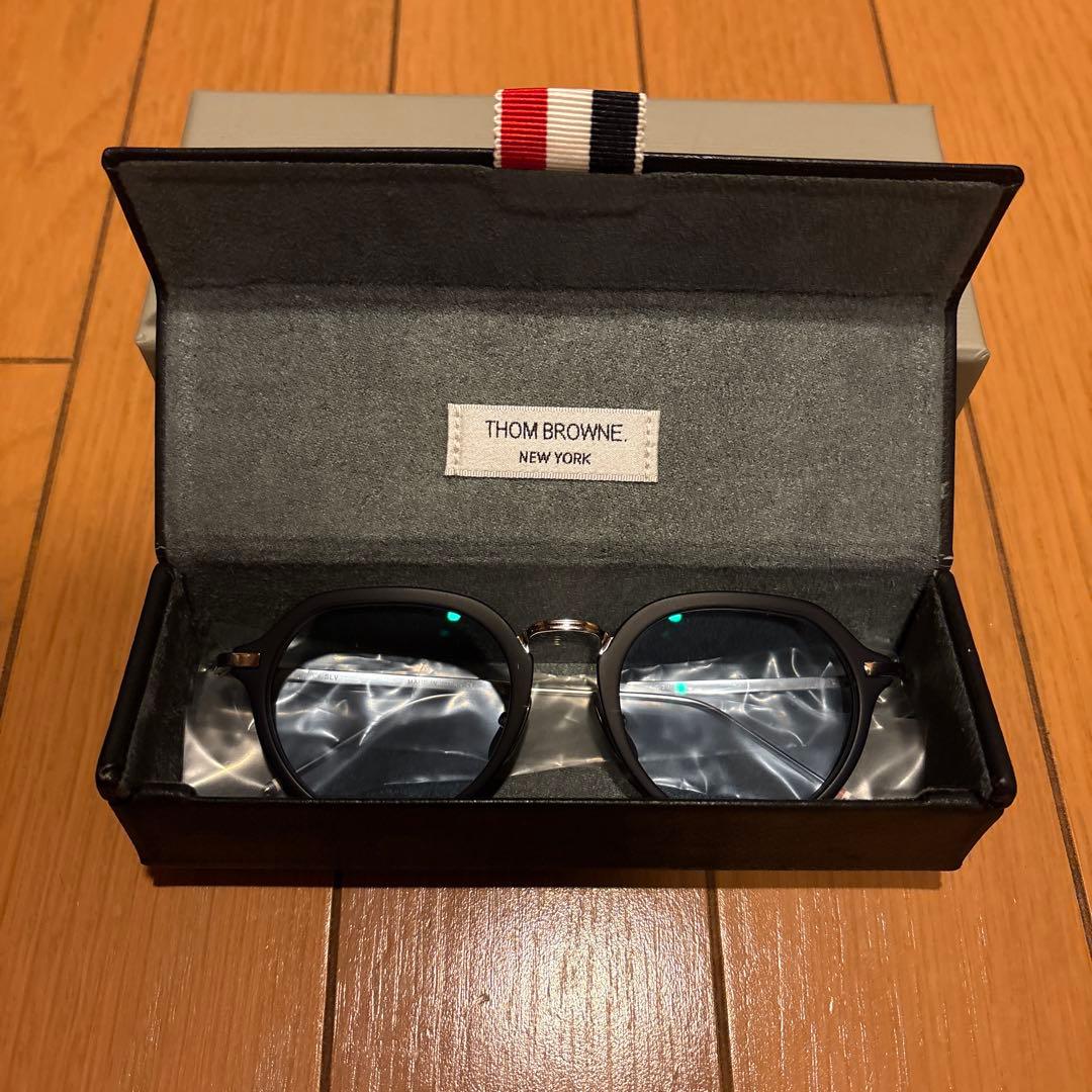 新品 THOM BROWNE メガネ サングラス ネイビー✖︎シルバー