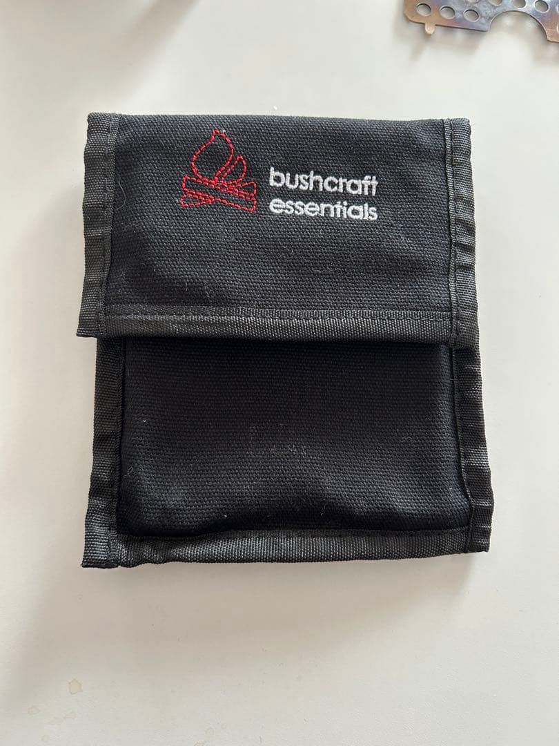Bushcraft Essentials ブッシュボックスlf チタン