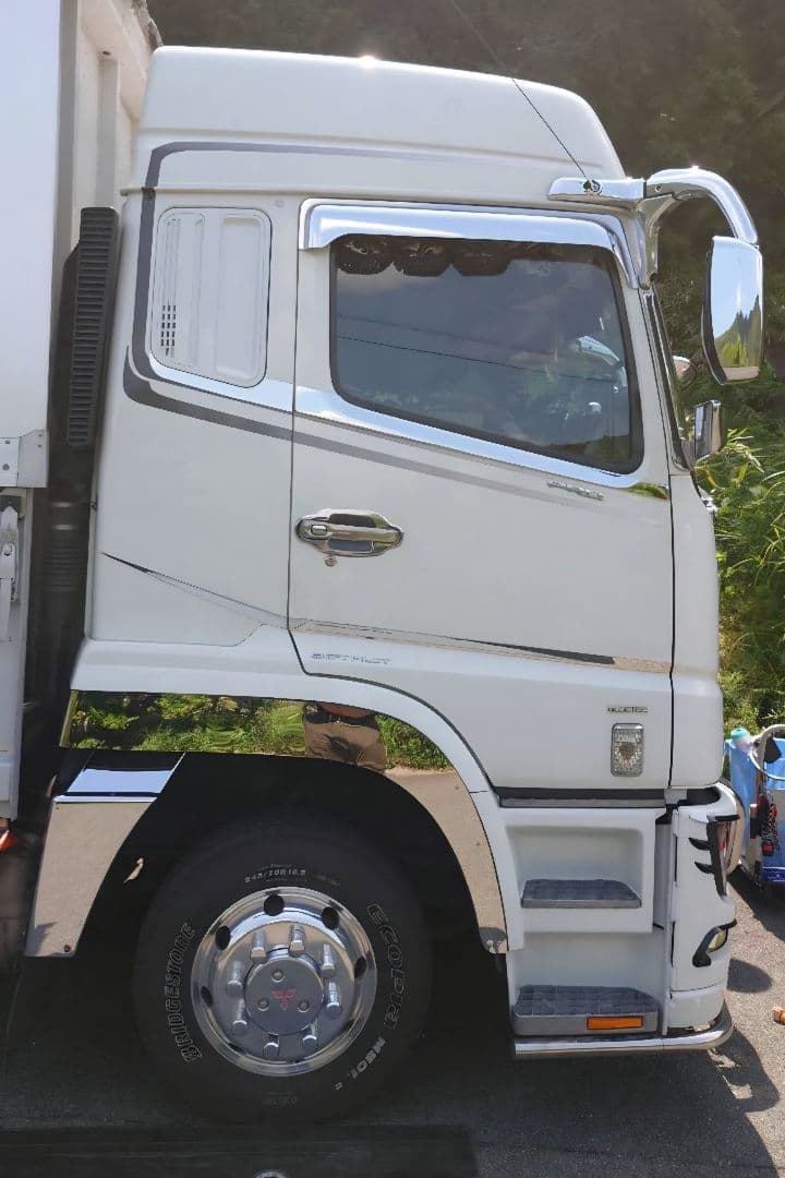 17スーパーグレート等　寝台アッパーモール　鏡面ステンレスアレンジ　オリジナル