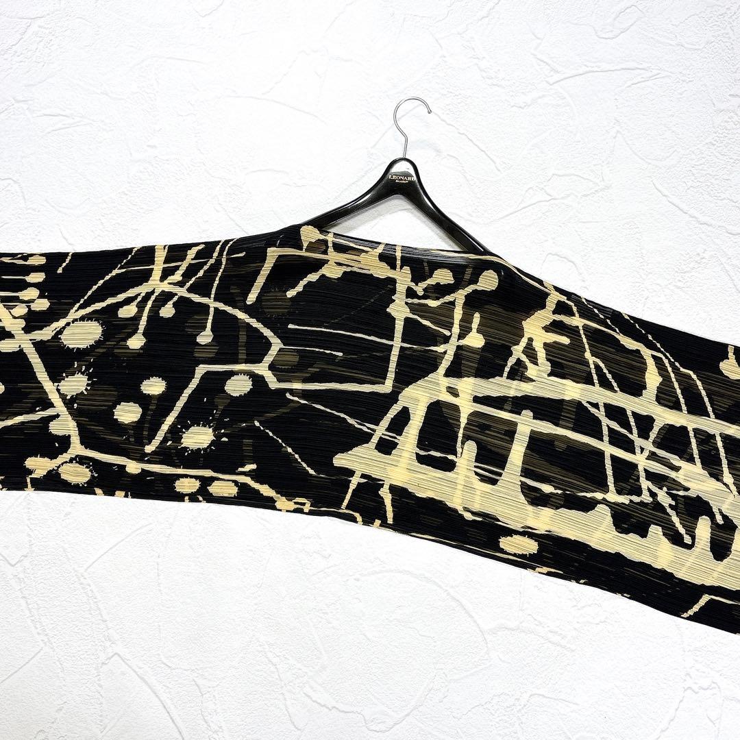 PLEATS PLEASE プリーツプリーズ　突然の雨　ポンチョ　ケープ　総柄