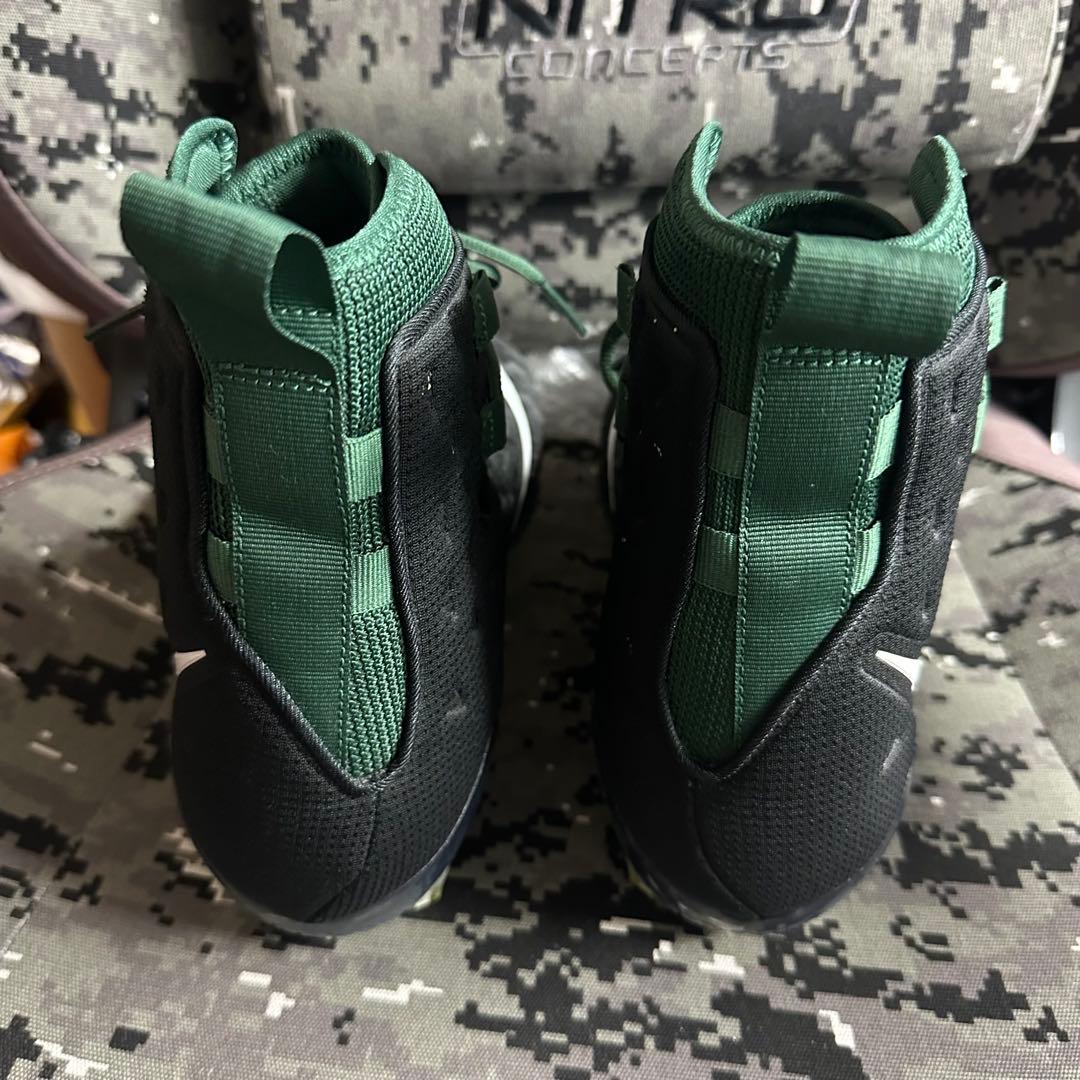 【新品未使用】ナイキ　フォースサベージ　黒×緑　29.5cm アメフトスパイク