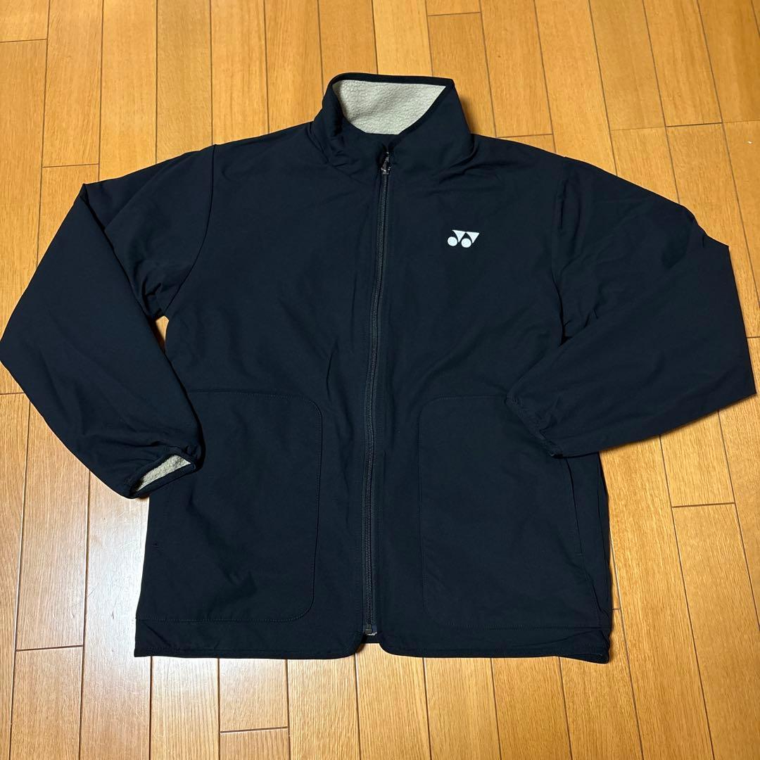 YONEX ボアリバーシブルジャケット　Mサイズ