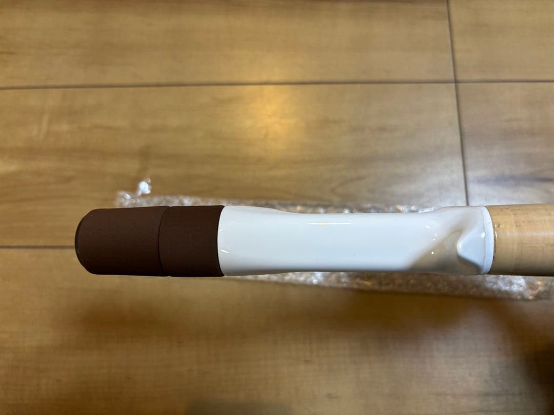 フェンウィックグリップ（ホワイト）fenwick