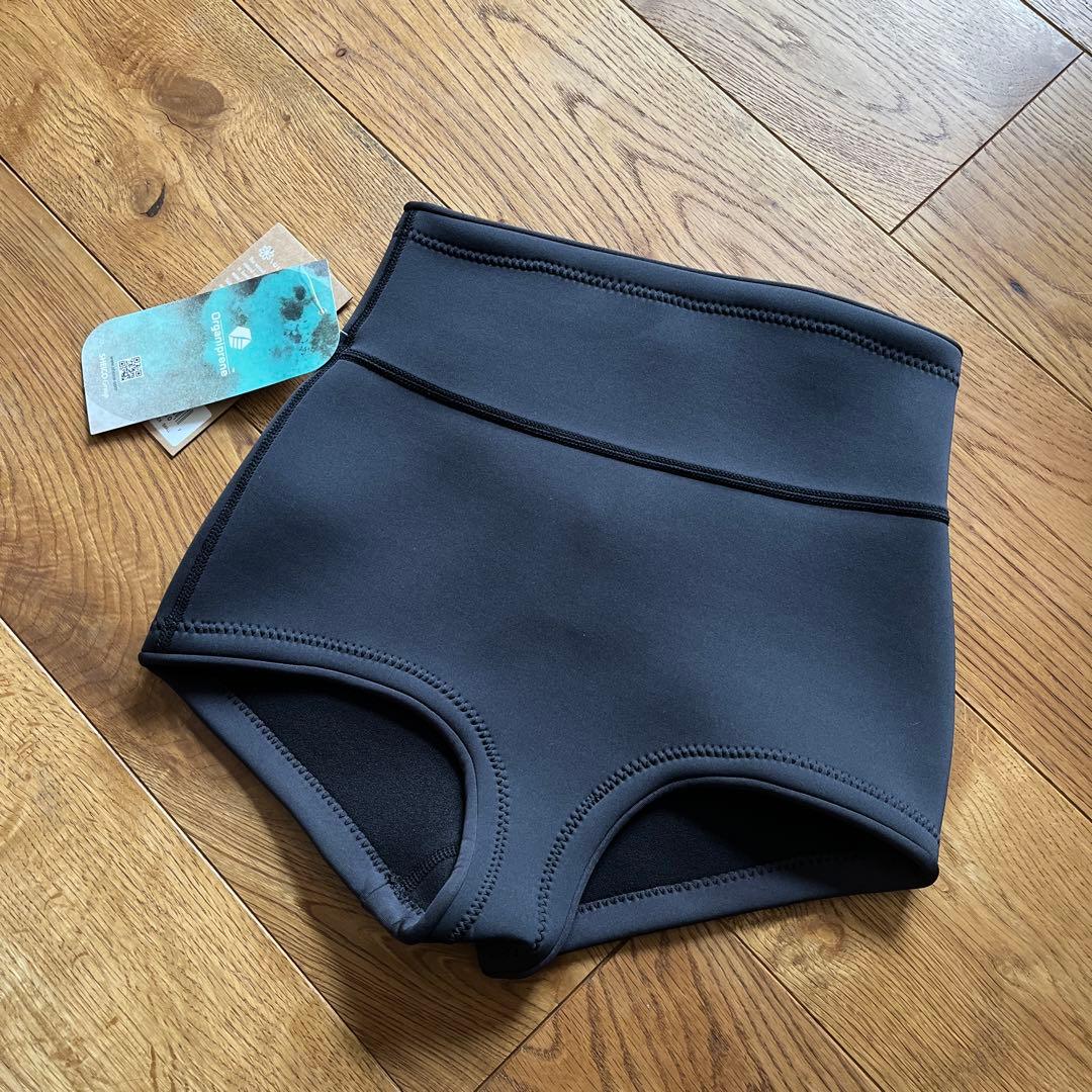 SEEA シーア 2ミリ ウェットパンツ 試着のみ M SEEA シーア 2ミリ seea