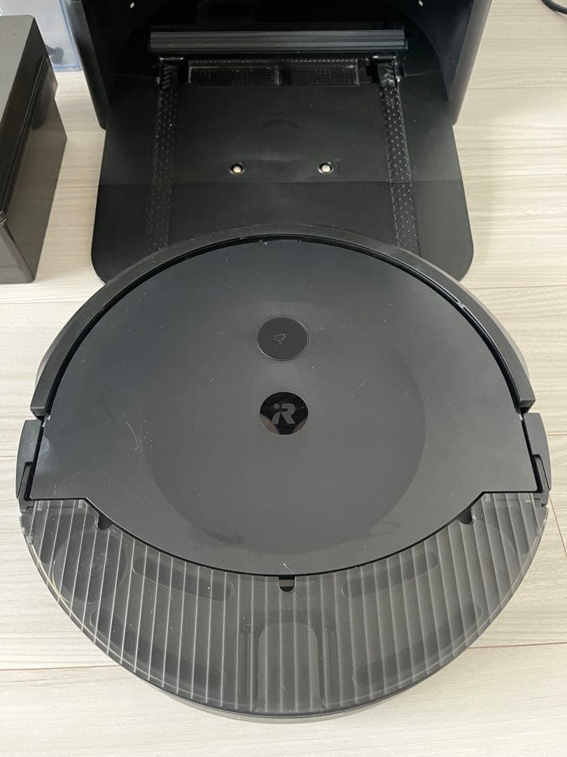 ✨美品✨ルンバ コンボ 10max + AutWash 充電ステーシ　最新モデル