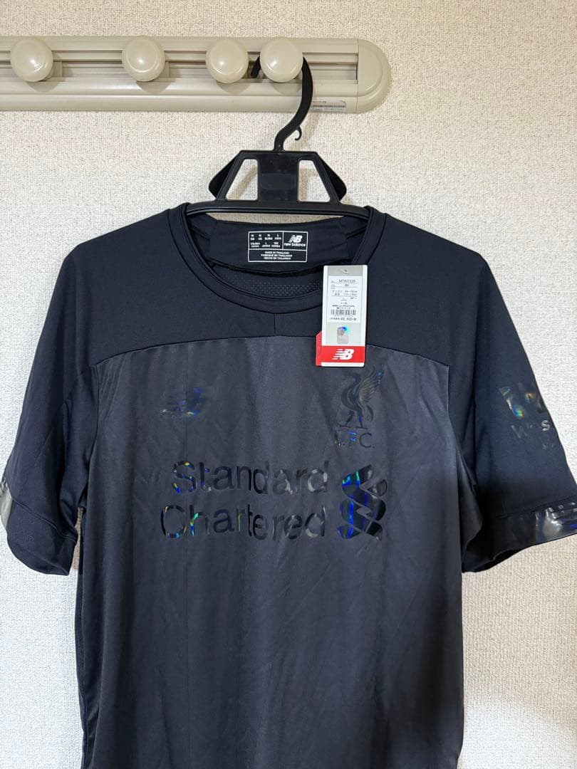 リヴァプールFC BLACKOUT ユニフォーム 19-20 Lサイズ 正規品 - メルカリ