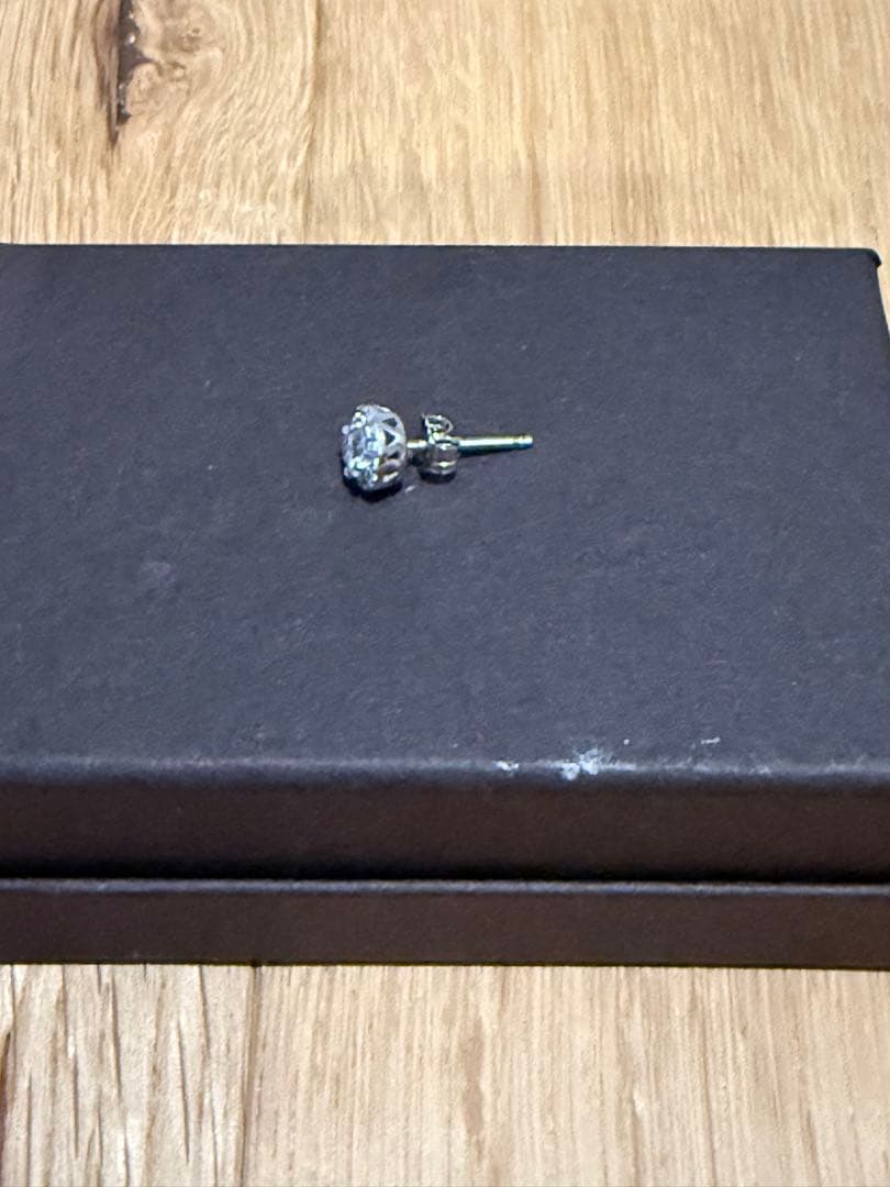 AVALANCHE 10kホワイトゴールドピアス7mm(片耳用)