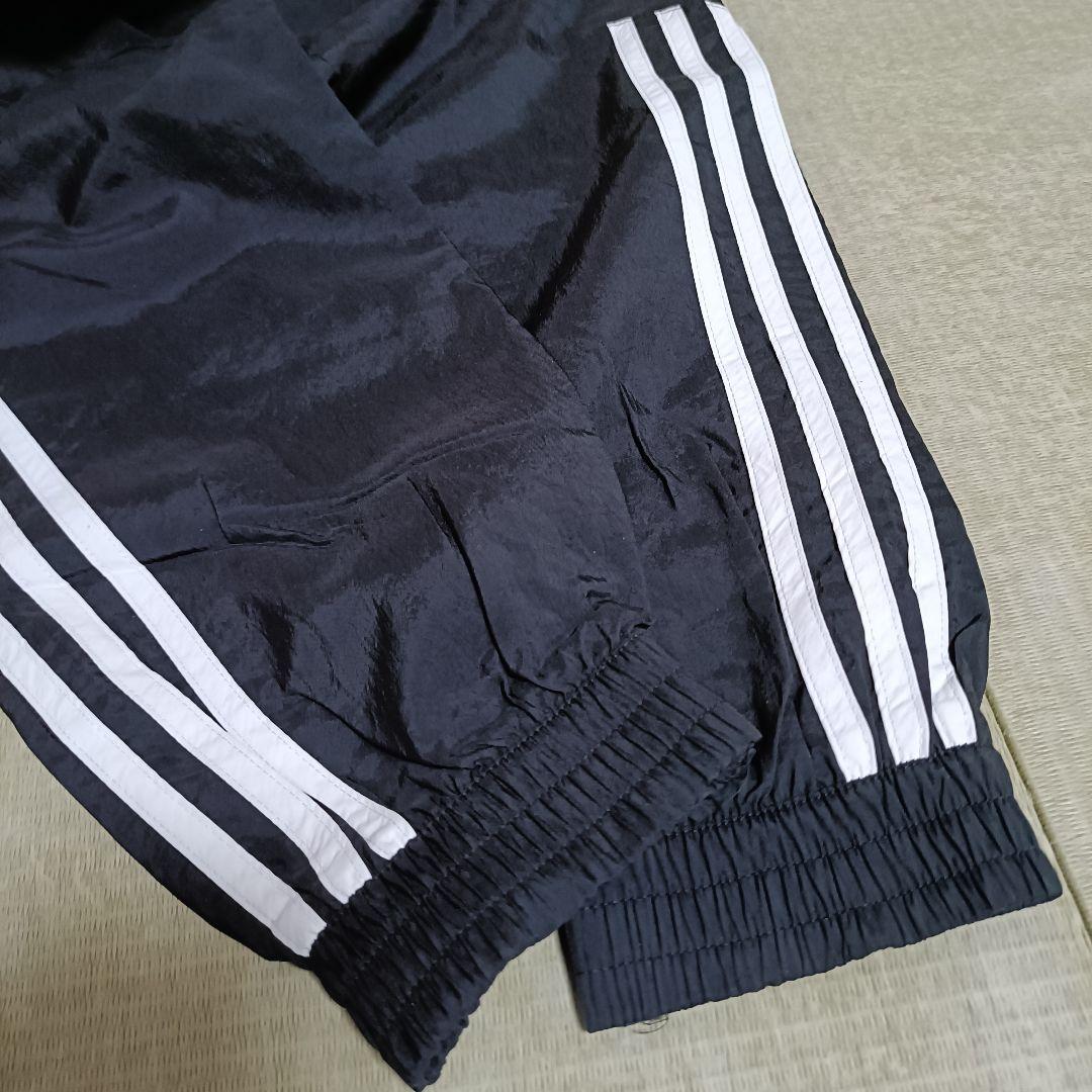 アディダス Rekive黒 トラック ナイロンジャケット 遠藤さくら メンズ