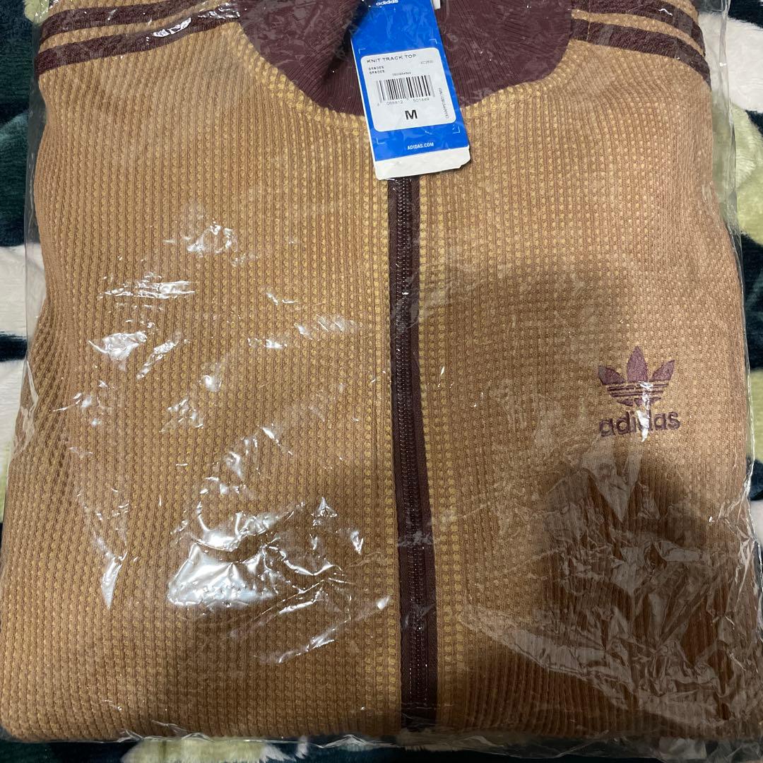 【新品未使用】adidas 正規品　ニットトラックトップ　ブラウン　Mサイズ