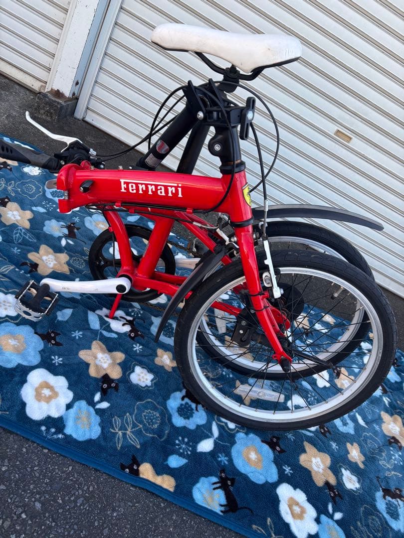Ferrari 折りたたみ自転車 アルミフレームレッド