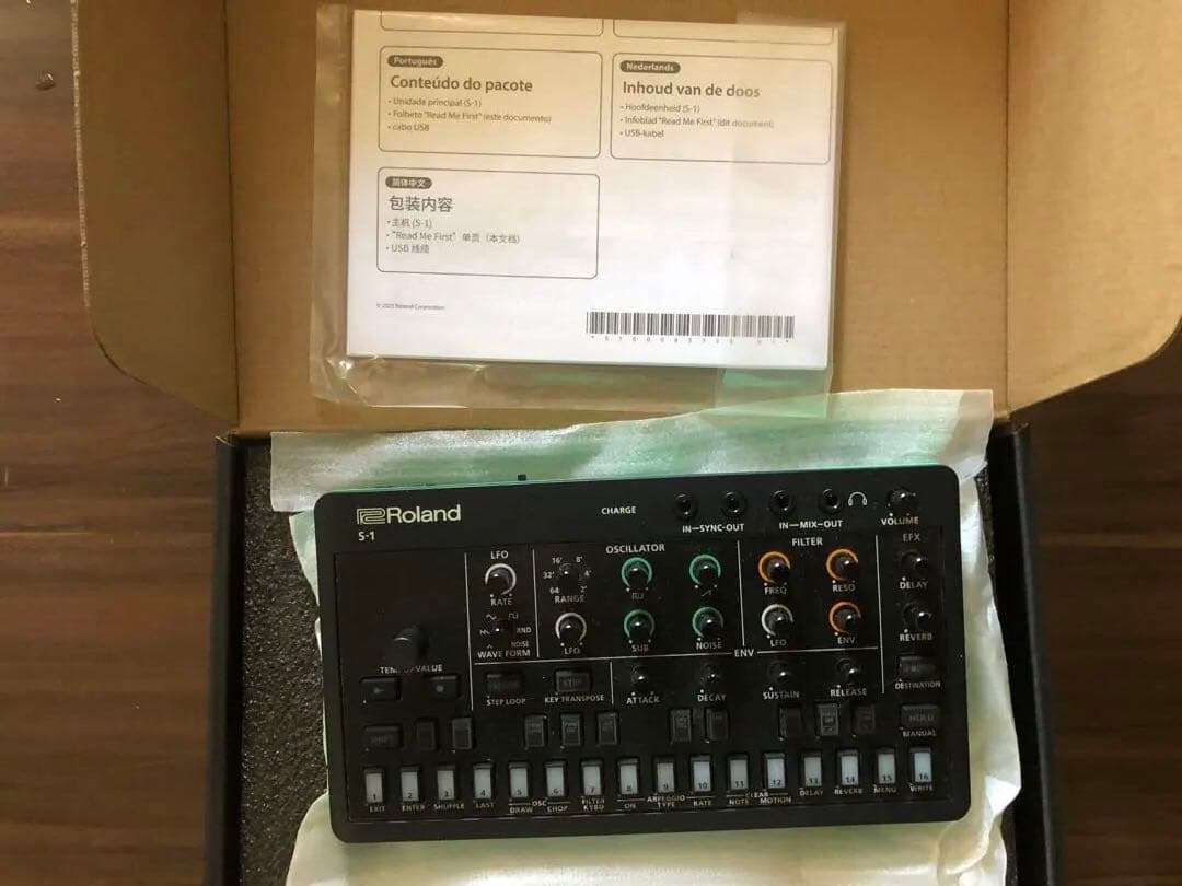 Roland S-1 シンセサイザー