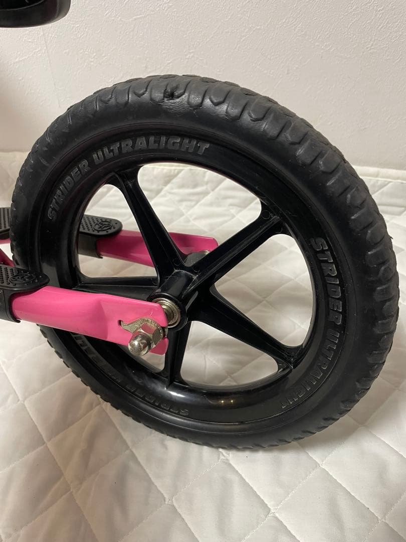【みぃさん専用】STRIDER ストライダー スポーツ 12インチ ピンク