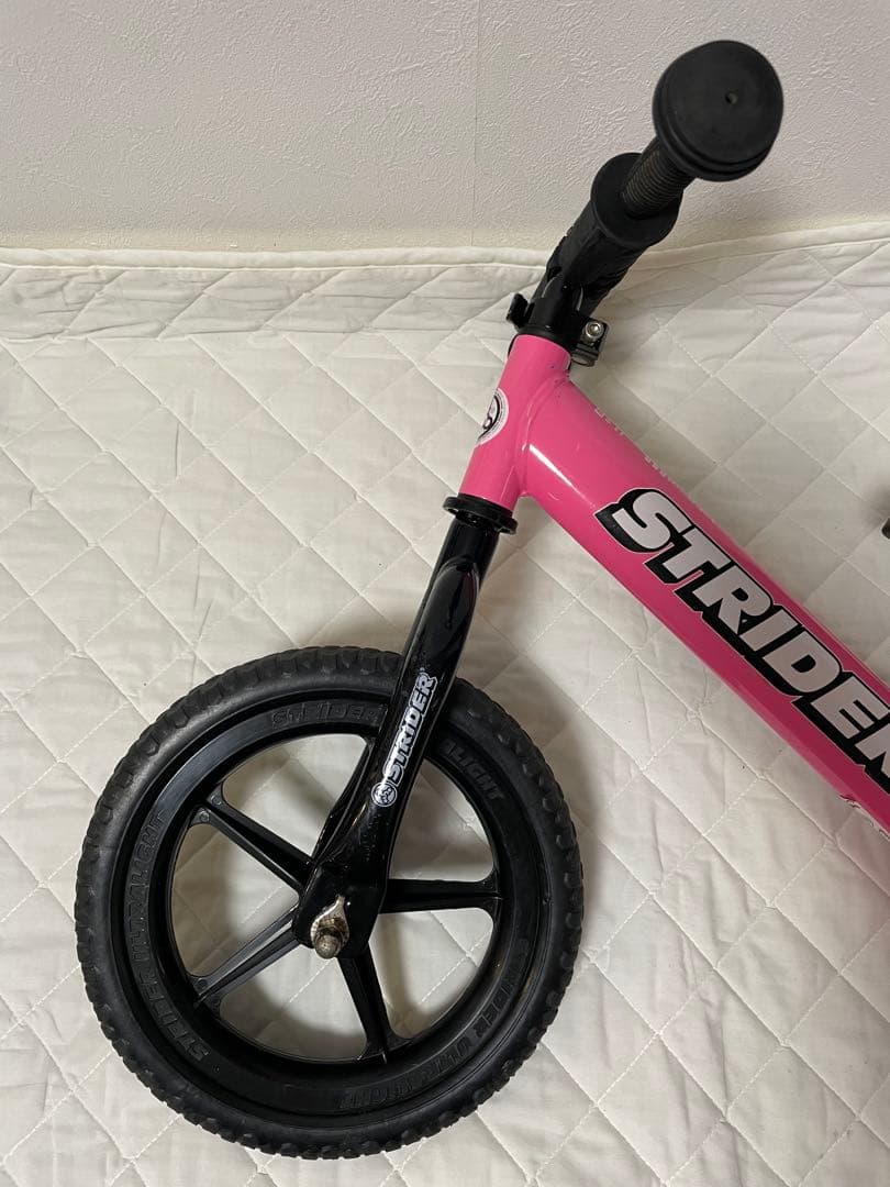 【みぃさん専用】STRIDER ストライダー スポーツ 12インチ ピンク