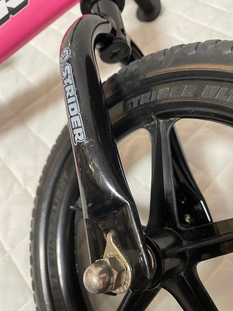 【みぃさん専用】STRIDER ストライダー スポーツ 12インチ ピンク