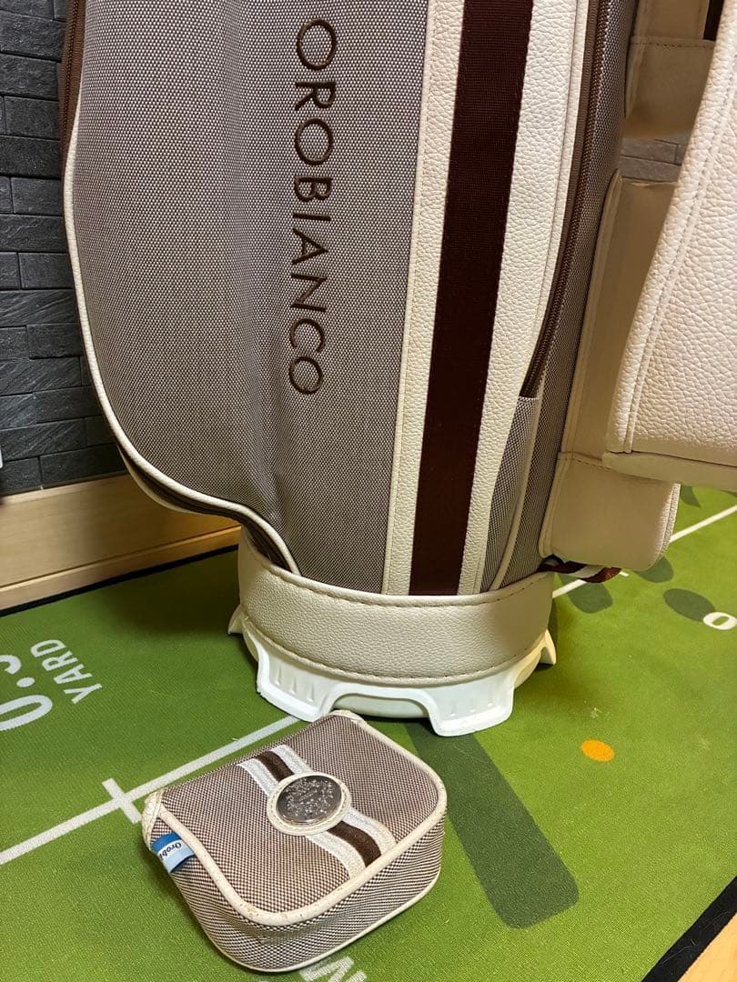 美品　OROBIANCO オロビアンコ　年末年始対応可能です。