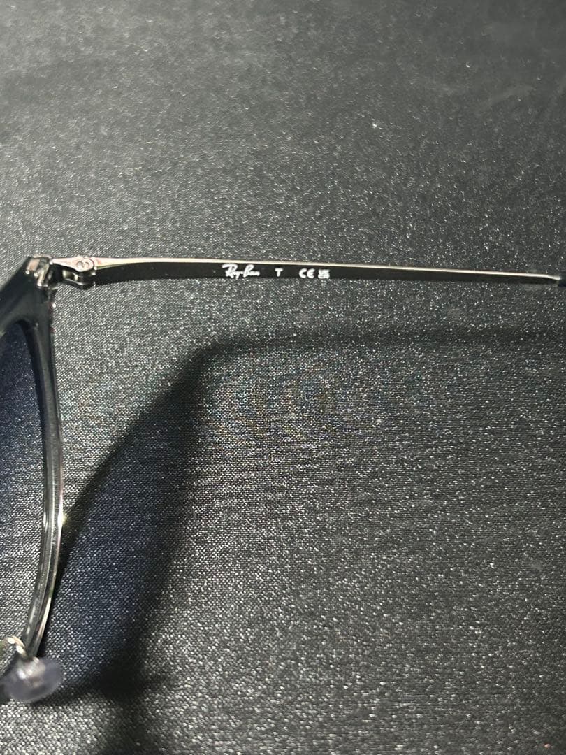 Ray-Ban RB4334Dサングラス