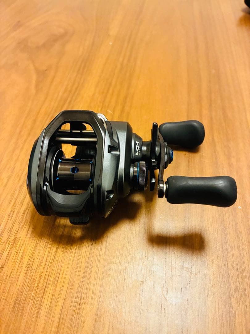 SLX MGL 70HG SHIMANO シマノ　ベイトリール　ハイギア中古良品